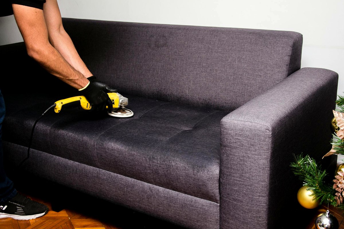 Polsterreinigung Sofa Deggendorf – Dampfreinigung